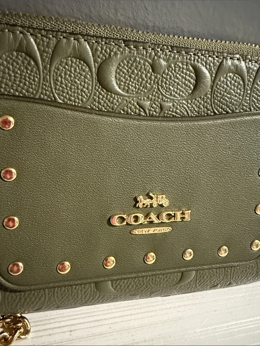 Coach Signature Leather Rivet Chain Wristlet Wallet Military Green $178